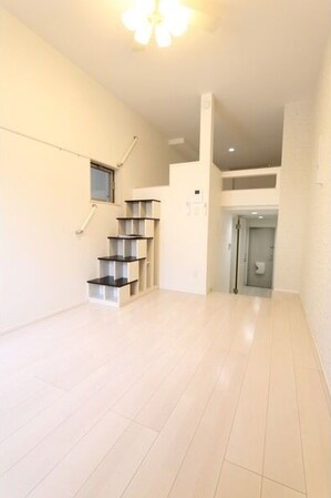 クラインコートの物件内観写真